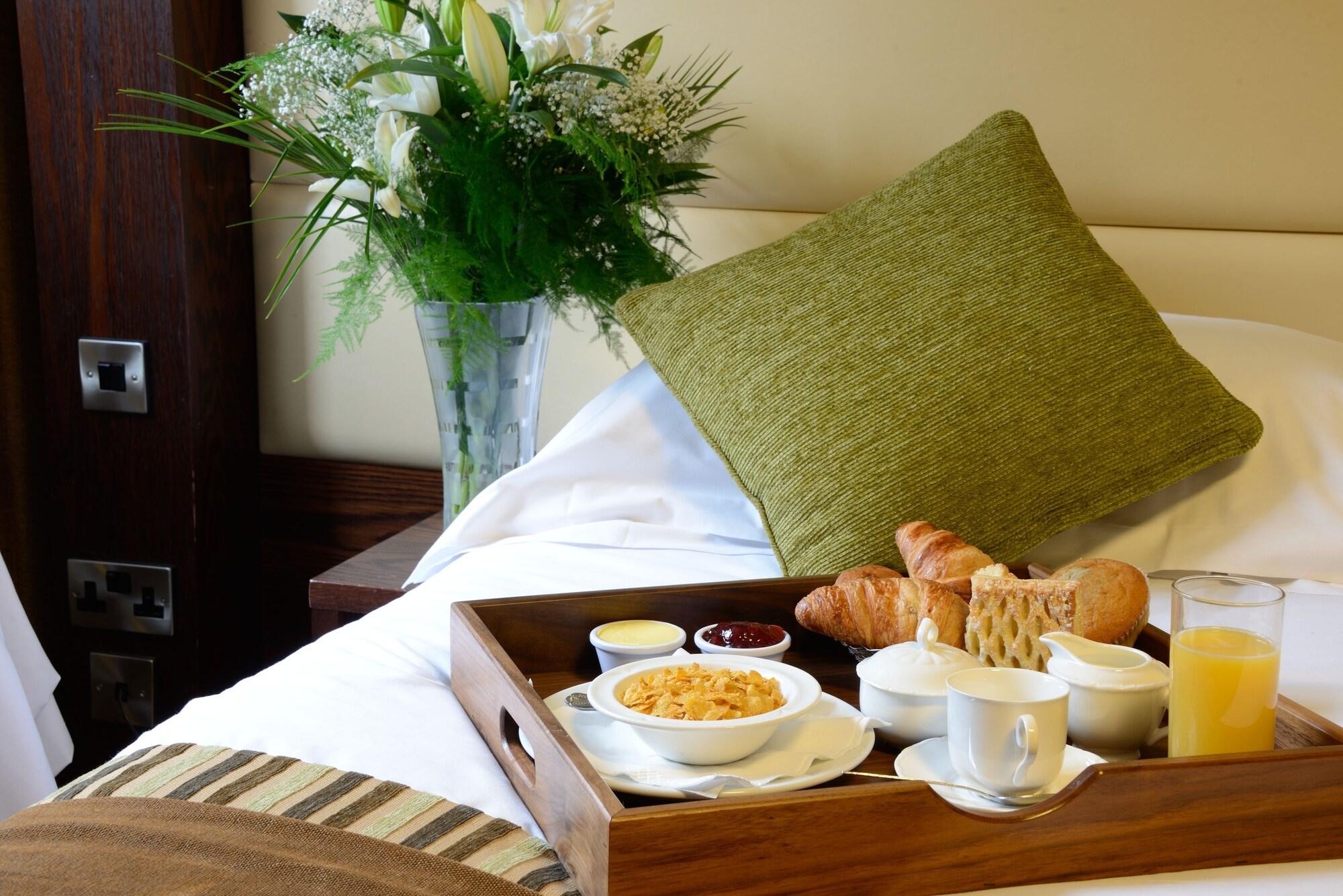 Treacy'S Hotel Wexford Енискорти Екстериор снимка