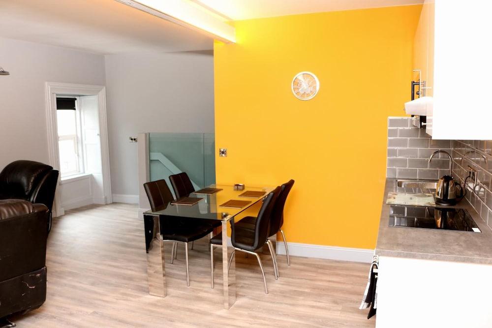 Treacy'S Hotel Wexford Енискорти Екстериор снимка